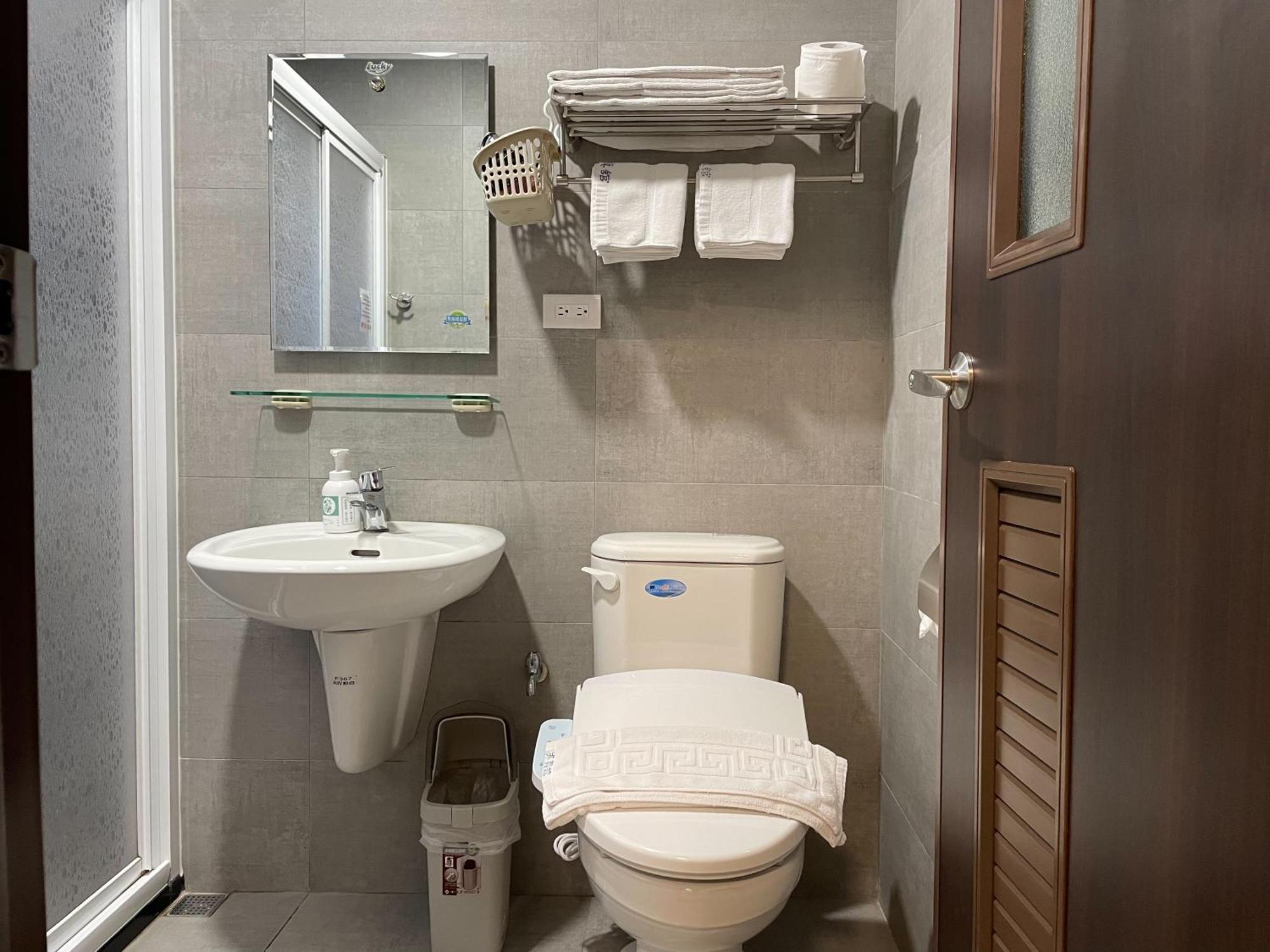 Mei Jen House B&B 民宿 Yuchi Buitenkant foto